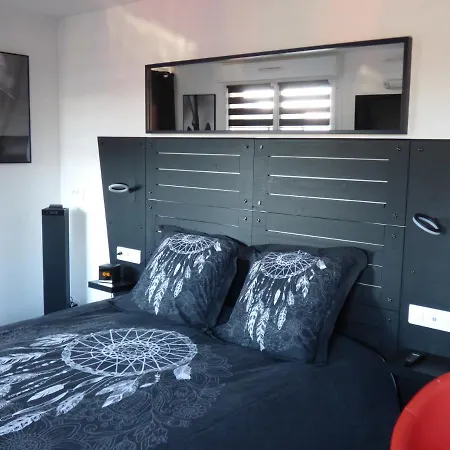 Bed & Breakfast La Colline Aux Yeux Doubs 3*